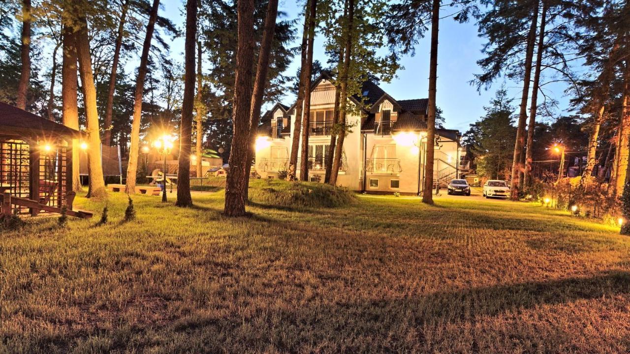 Lc Pokoje & Apartamenty Pobierowo Extérieur photo