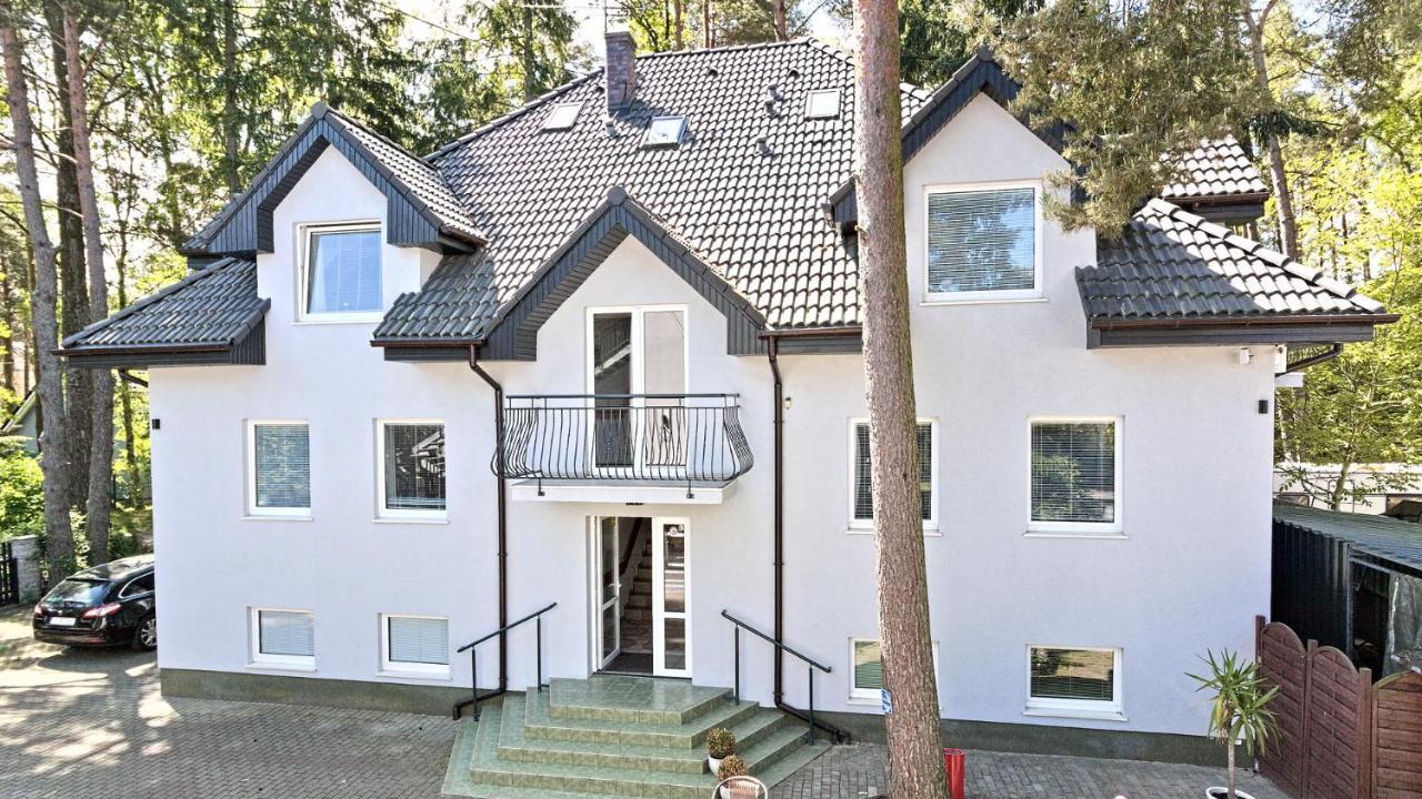 Lc Pokoje & Apartamenty Pobierowo Extérieur photo