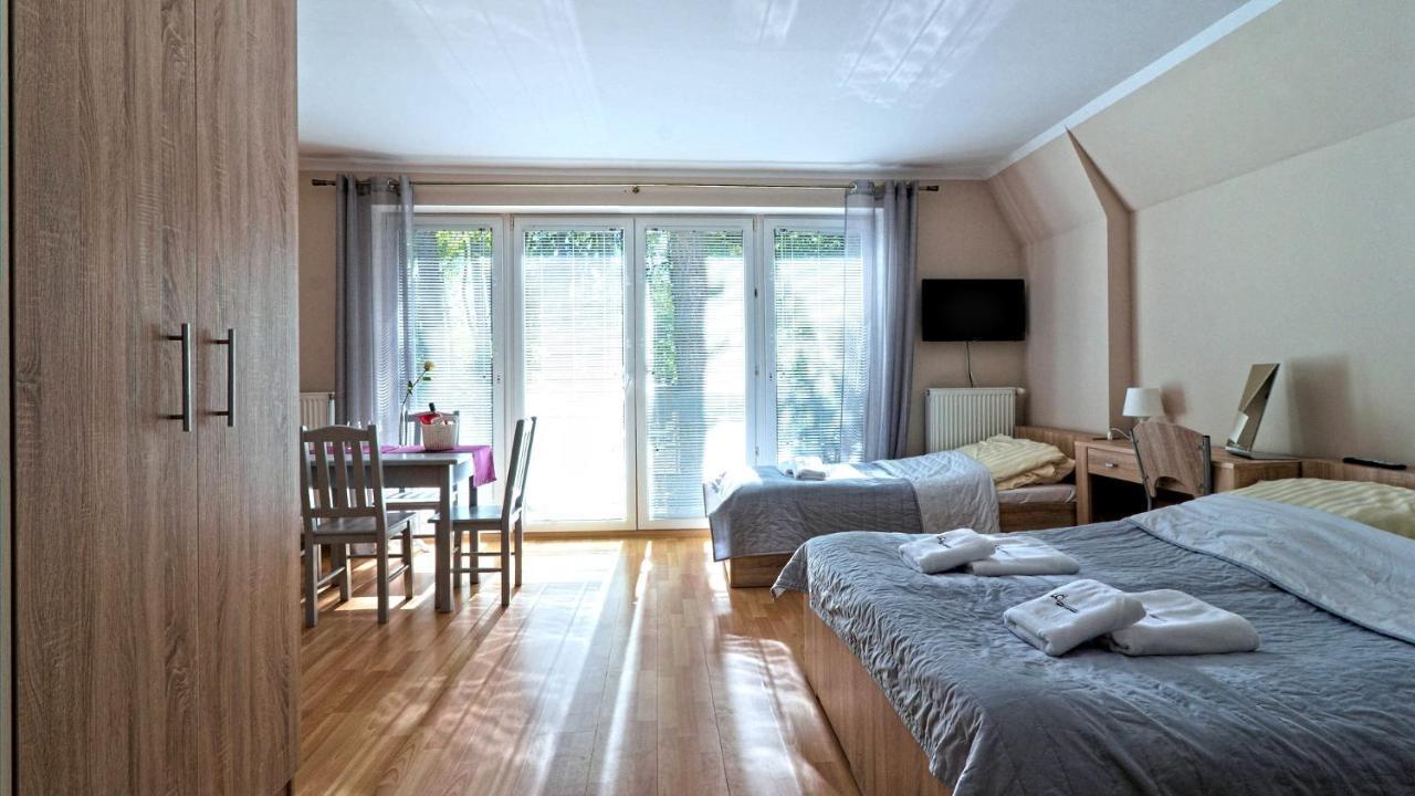 Lc Pokoje & Apartamenty Pobierowo Extérieur photo