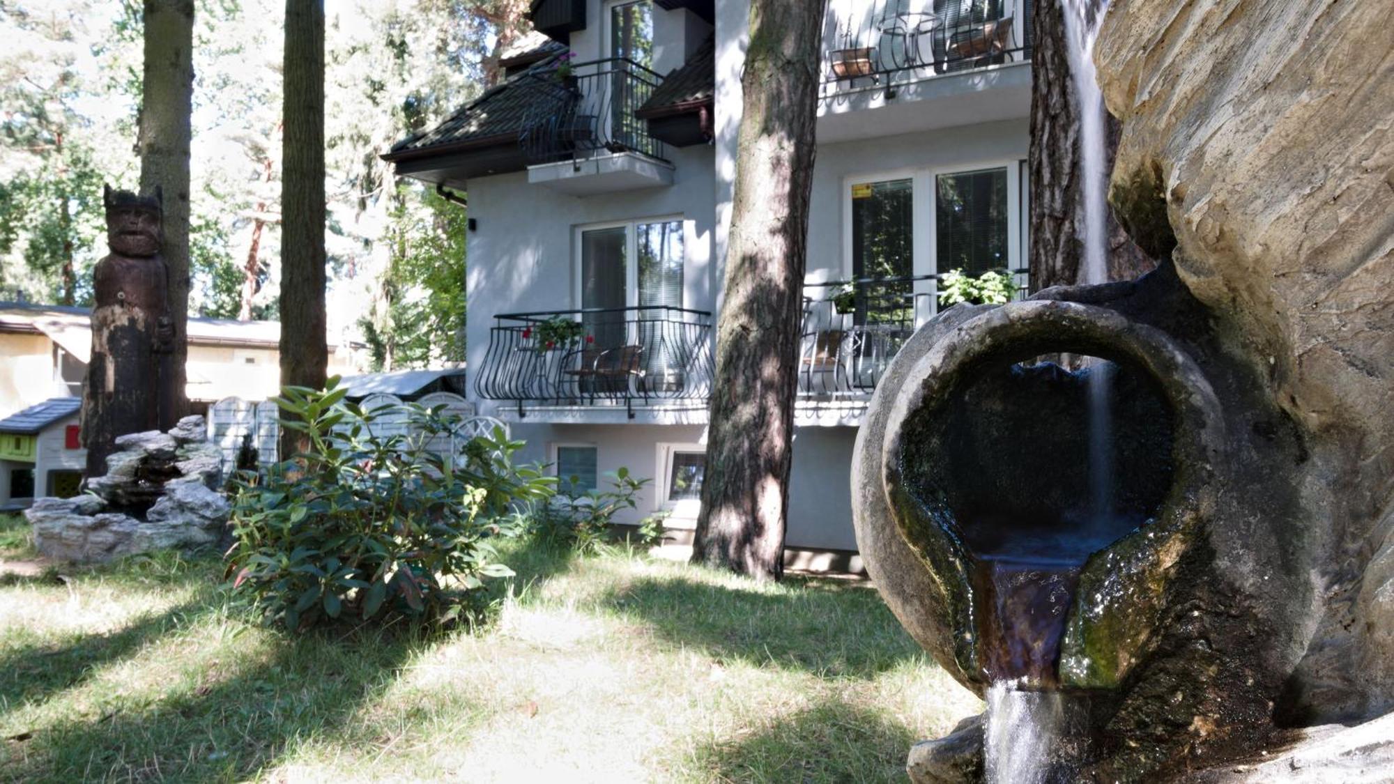 Lc Pokoje & Apartamenty Pobierowo Extérieur photo