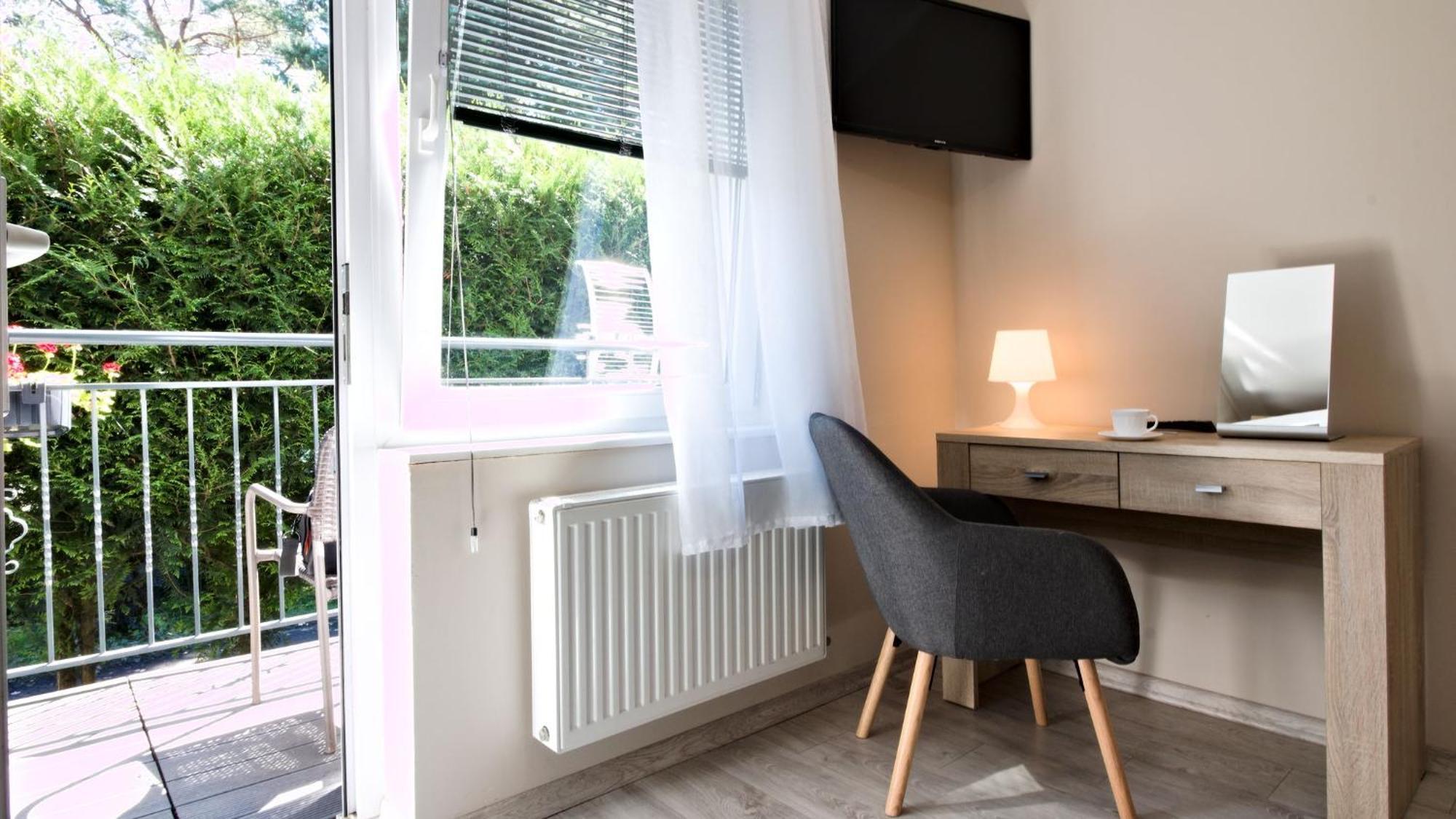 Lc Pokoje & Apartamenty Pobierowo Extérieur photo